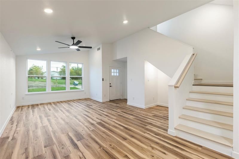 104 E Miller, Whitewright TX 75491 - Photo 5