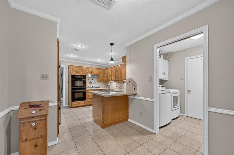 8019 Eagle Trail, Dallas TX 75238 - Photo 13