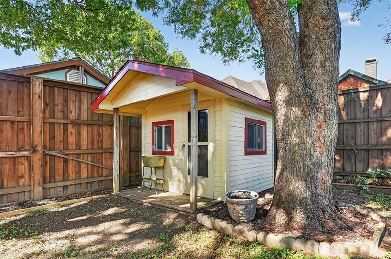 8019 Eagle Trail, Dallas TX 75238 - Photo 36