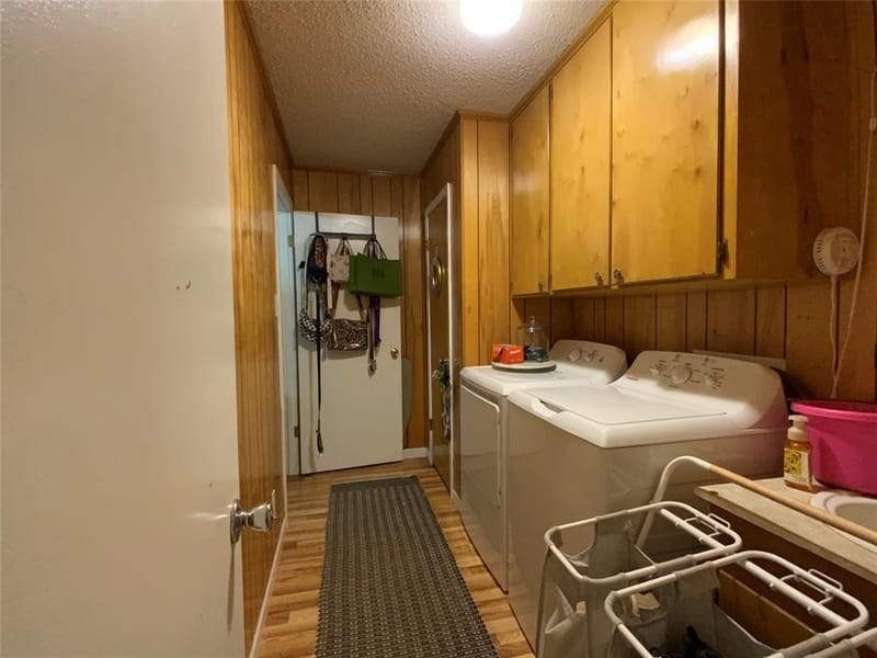 105 N Cole Street, Comanche TX 76442 - Photo 16