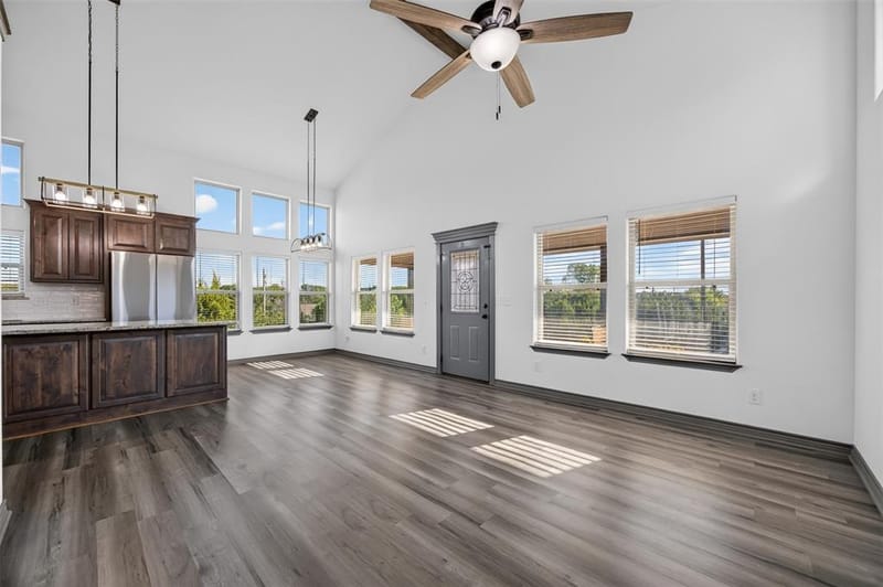 2316 Woodview Trail, Granbury TX 76048 - Photo 15