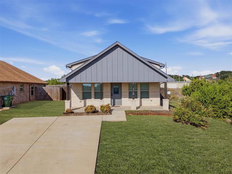 2316 Woodview Trail, Granbury TX 76048 - Photo 29