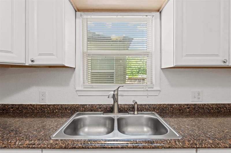 1924 Connally Street, Waco TX 76711 - Photo 10