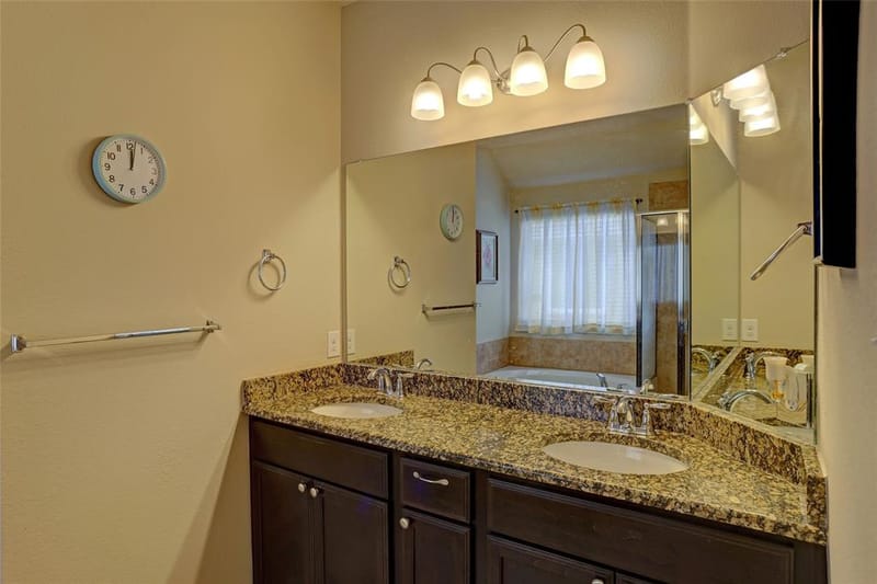 520 Rustic Oak Lane, McKinney TX 75072 - Photo 13