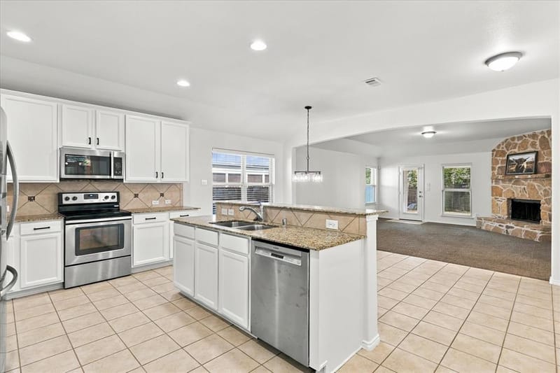 1301 Lasso Drive, Little Elm TX 75068 - Photo 4