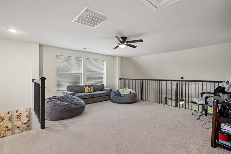 909 Almond Blossom Circle, Crowley TX 76036 - Photo 13