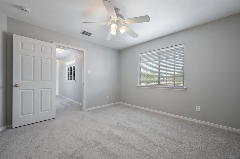 9612 E Oaks Lane, Irving TX 75063 - Photo 26