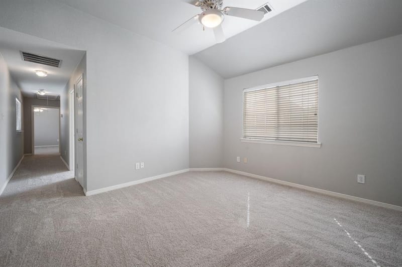 9612 E Oaks Lane, Irving TX 75063 - Photo 19