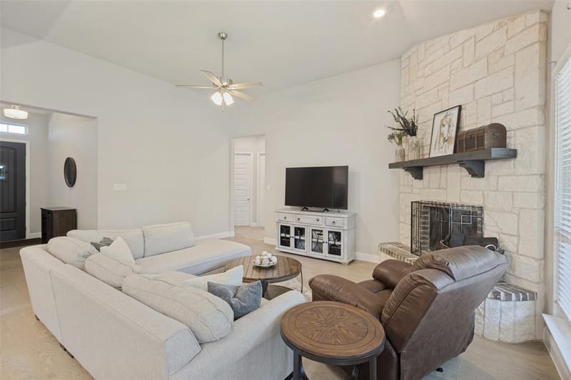6101 Starr Drive, McKinney TX 75071 - Photo 3