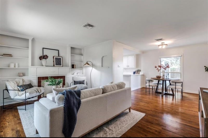 1323 Engle Avenue, Dallas TX 75224