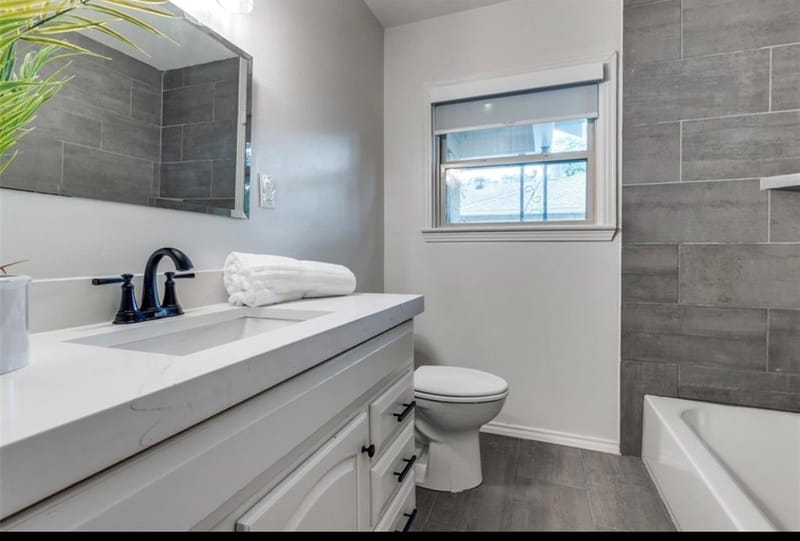 1323 Engle Avenue, Dallas TX 75224 - Photo 15