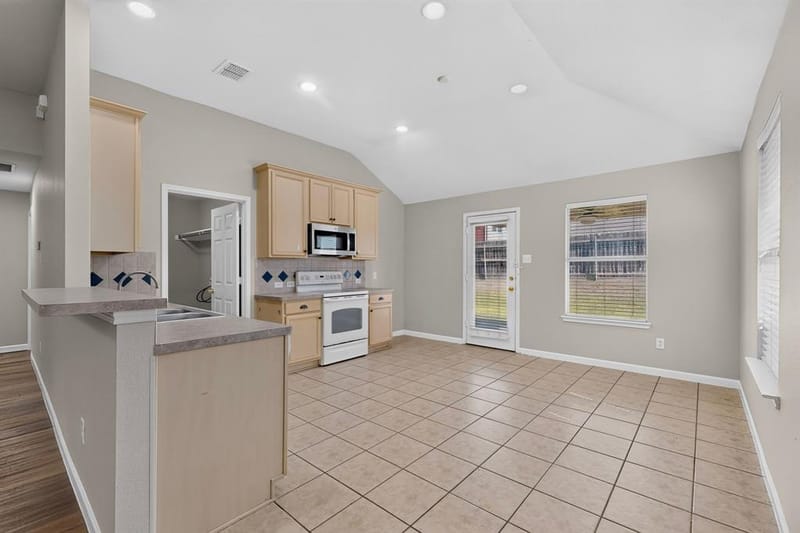 1027 Shackelford Lane, Forney TX 75126 - Photo 9