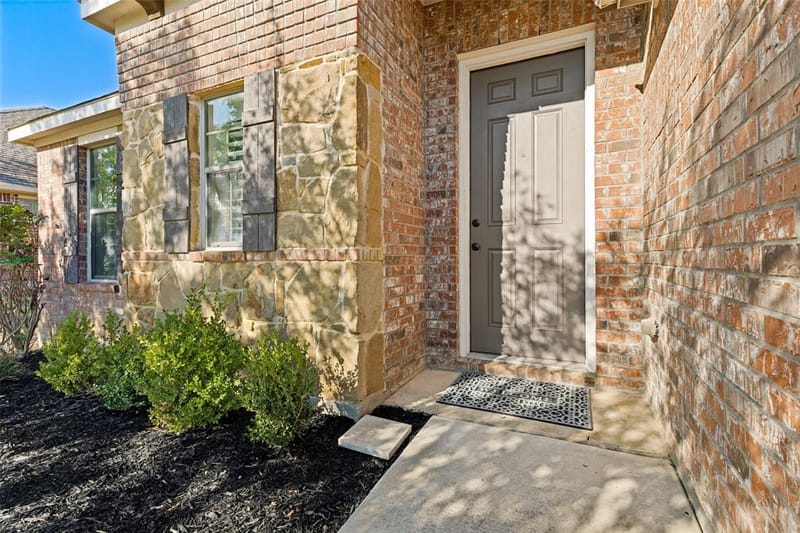 12441 Woods Edge Trail, Fort Worth TX 76244 - Photo 3