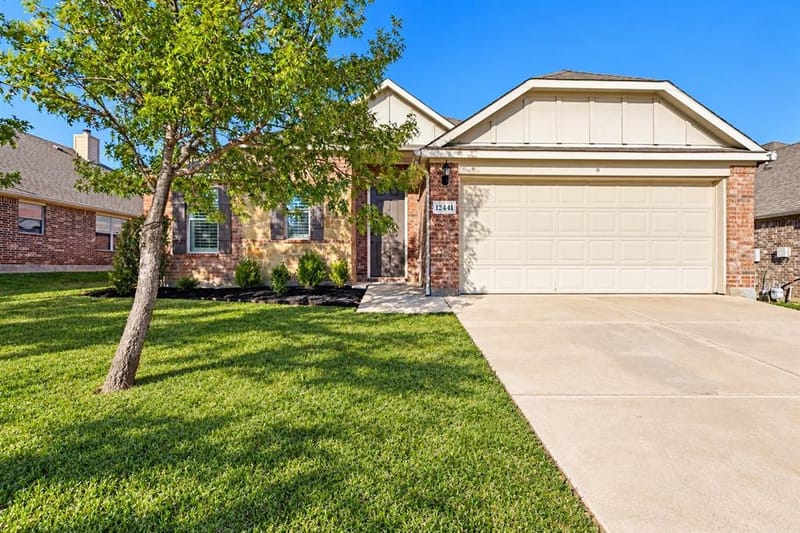 12441 Woods Edge Trail, Fort Worth TX 76244