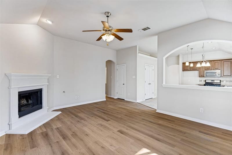 12441 Woods Edge Trail, Fort Worth TX 76244 - Photo 11