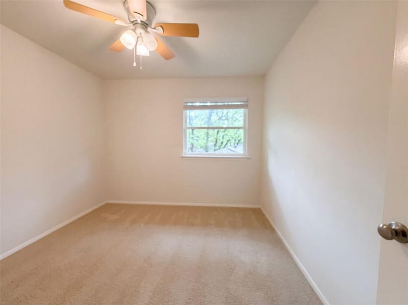 3411 Halifax Drive, Arlington TX 76013 - Photo 14