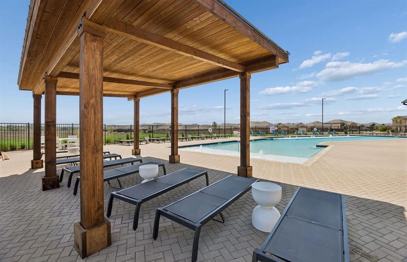 7723 Fenton Parkway, Pilot Point TX 76258 - Photo 21