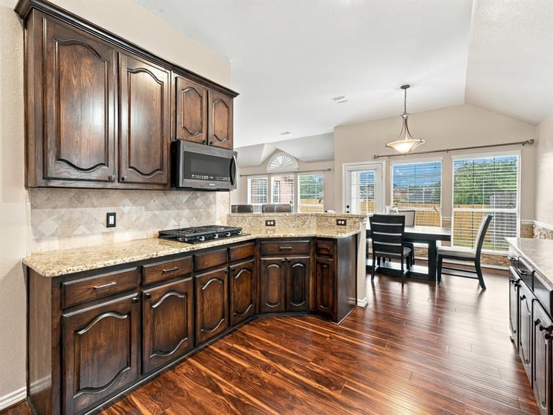 7553 Sweet Meadows Drive, Fort Worth TX 76123 - Photo 12