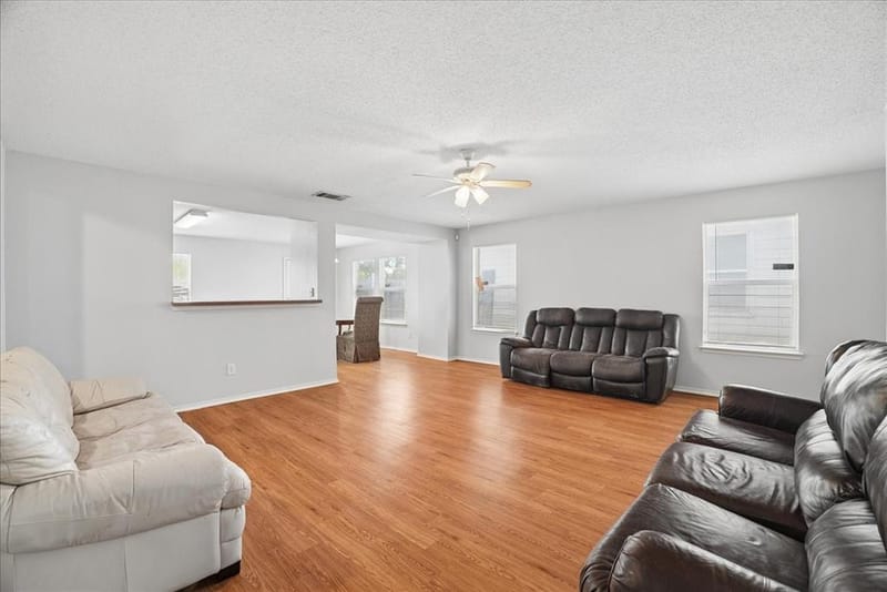 9103 Prairie Bluff Drive, Dallas TX 75227 - Photo 6
