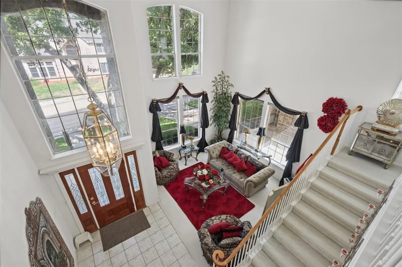 800 Timberwolf Court, Crowley TX 76036 - Photo 5
