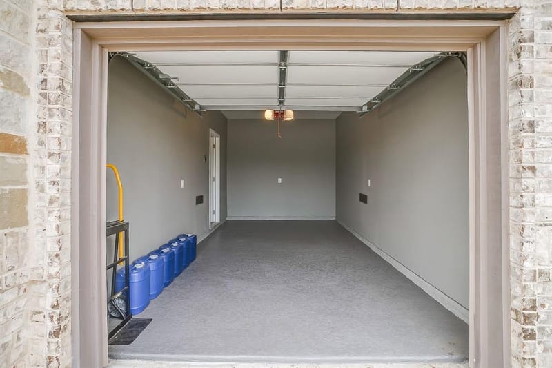 912 Bailey Lane, Mansfield TX 76063 - Photo 6