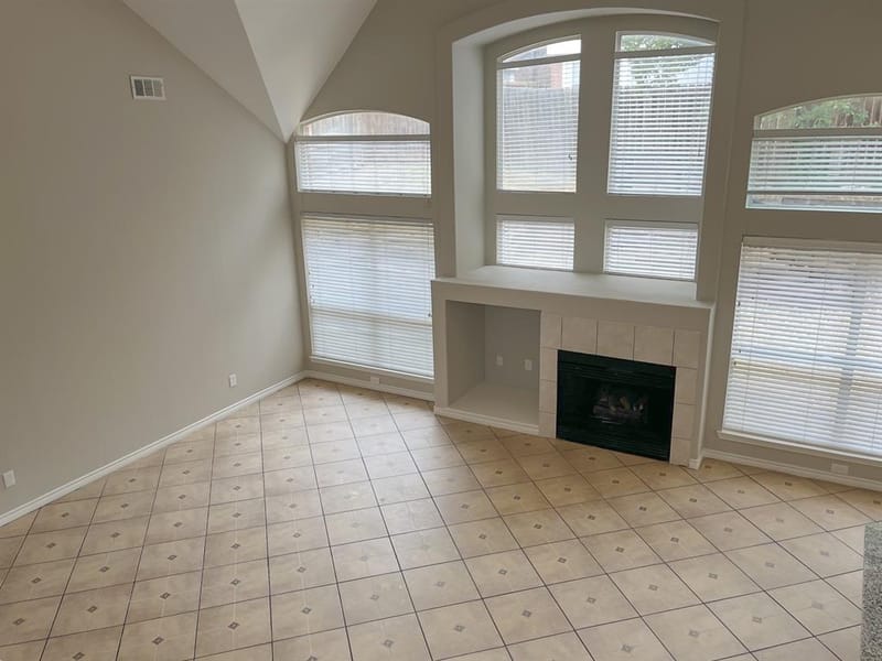 1617 Buena Vista Drive, Denton TX 76210 - Photo 9