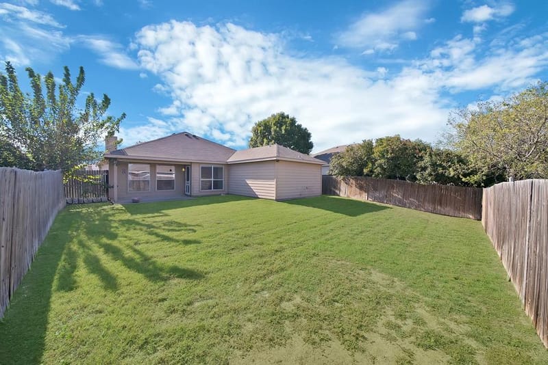 660 Rosario Lane, Fort Worth TX 76052 - Photo 33