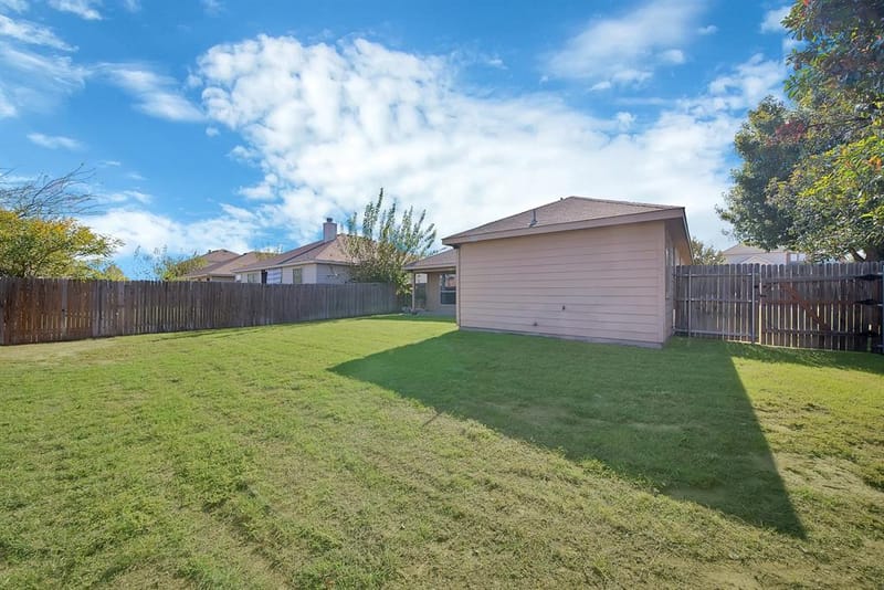 660 Rosario Lane, Fort Worth TX 76052 - Photo 35