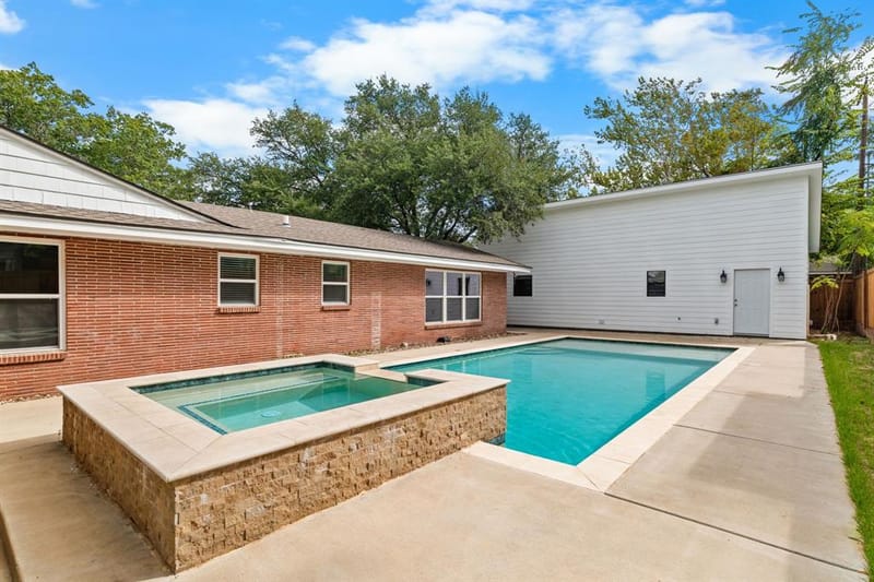 2625 Old Oaks Drive, Waco TX 76710 - Photo 36