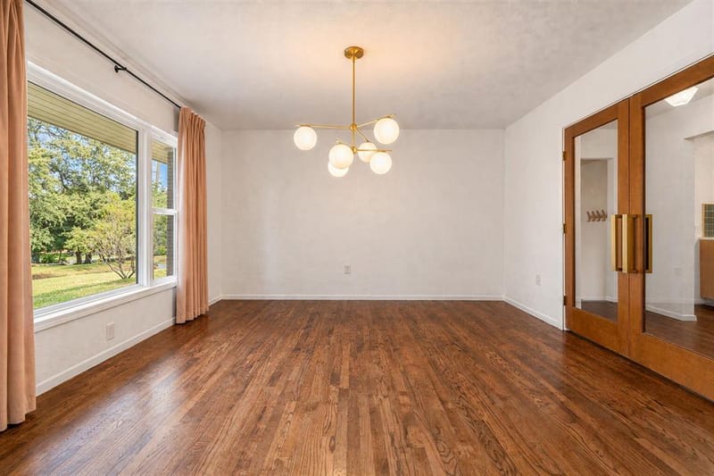 2625 Old Oaks Drive, Waco TX 76710 - Photo 10