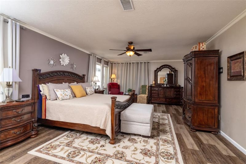 304 Lakeview Drive, Runaway Bay TX 76426 - Photo 21