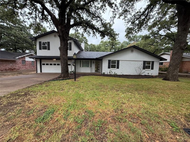 1515 Cherokee Street, Arlington TX 76012