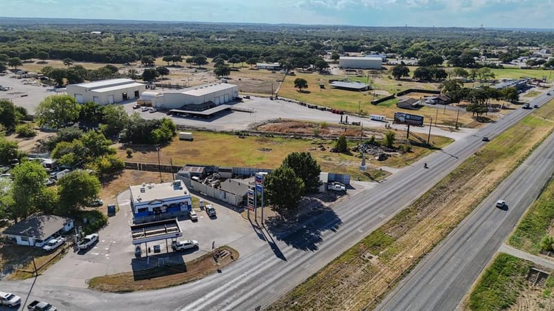5090 E Highway 199, Springtown TX 76082 - Photo 10