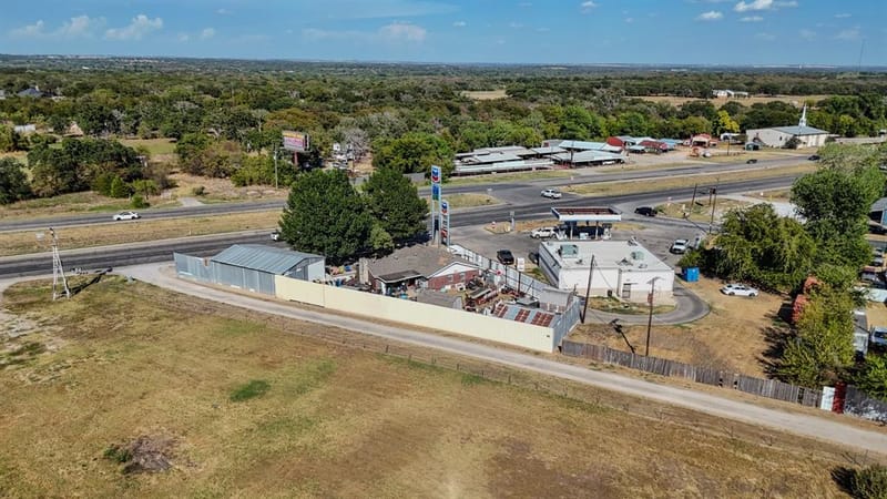 5090 E Highway 199, Springtown TX 76082 - Photo 8