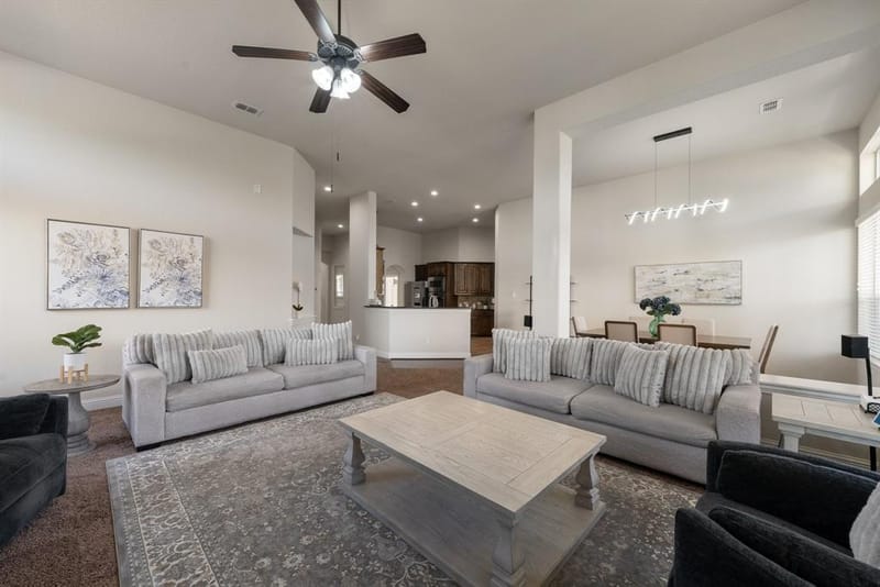 2901 Regents Park Lane, Garland TX 75043 - Photo 10
