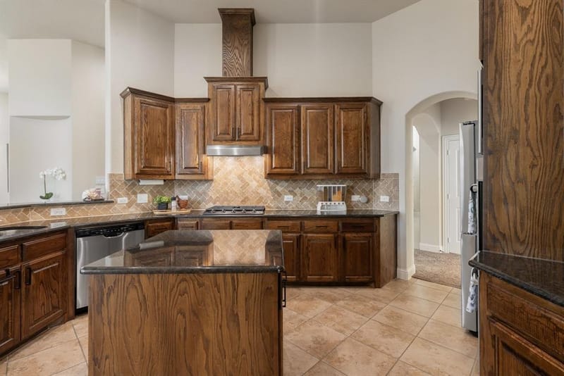 2901 Regents Park Lane, Garland TX 75043 - Photo 15