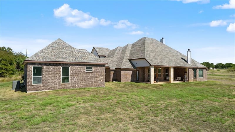 115 Chisum Drive, Millsap TX 76066 - Photo 33