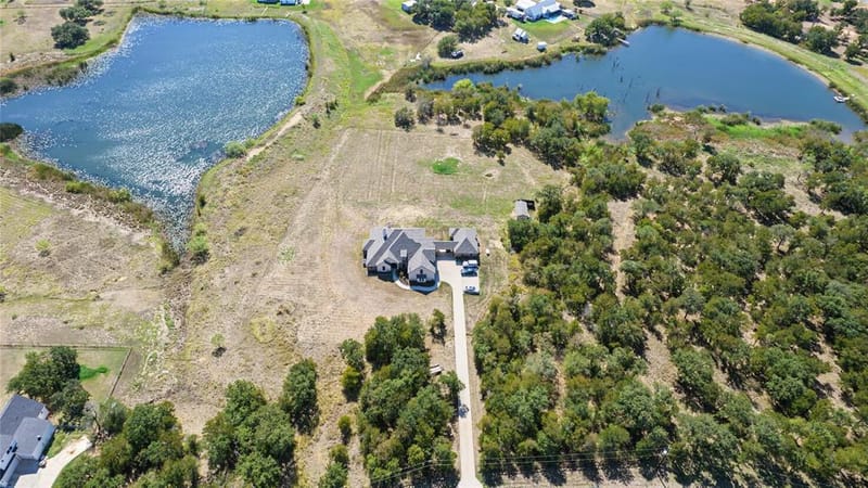 115 Chisum Drive, Millsap TX 76066 - Photo 37