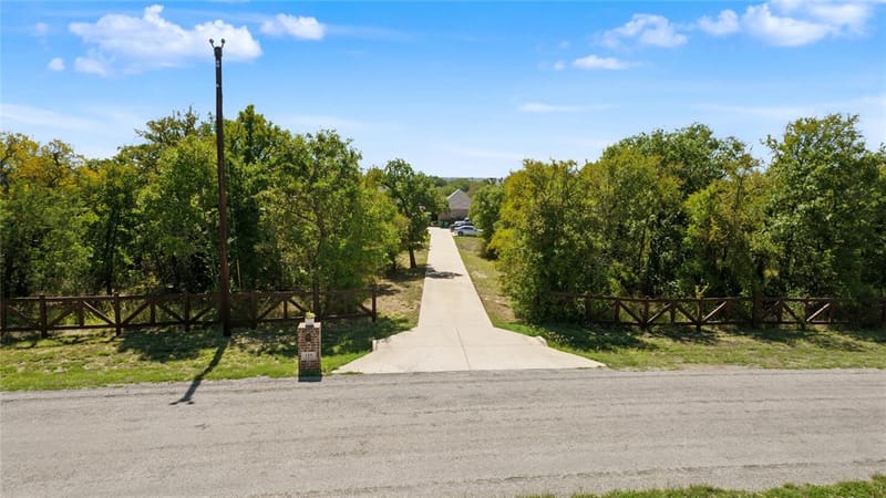115 Chisum Drive, Millsap TX 76066 - Photo 31