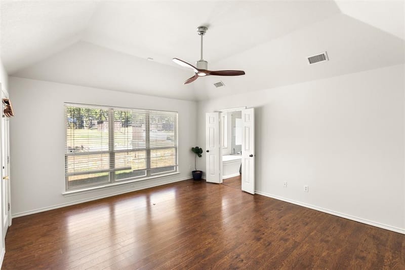 512 Post Oak Drive, Newark TX 76071 - Photo 11