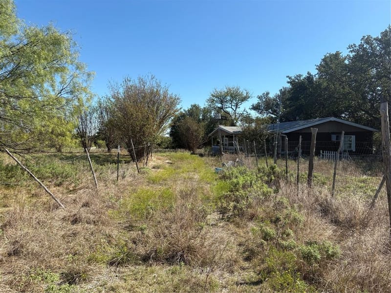 104 Russell Bend Road, Weatherford TX 76088 - Photo 6