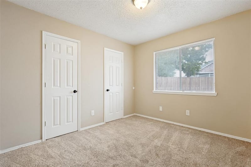 1512 Manitoba Lane, Glenn Heights TX 75154 - Photo 12