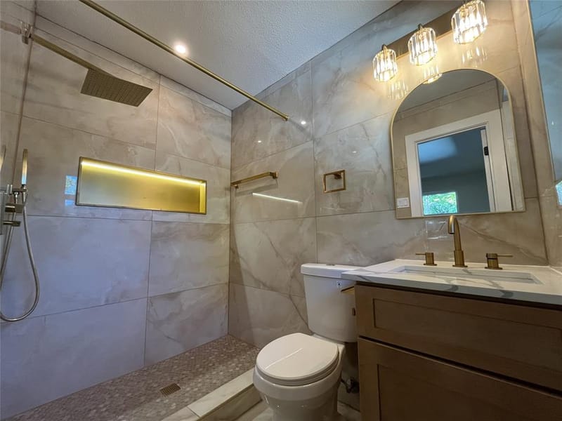 917 Blossom Circle, Garland TX 75041 - Photo 16