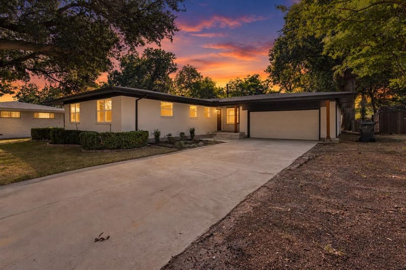 917 Blossom Circle, Garland TX 75041 - Photo 20