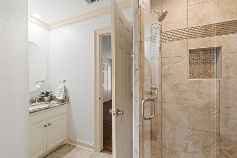 7031 Mason Dells Drive, Dallas TX 75230 - Photo 25