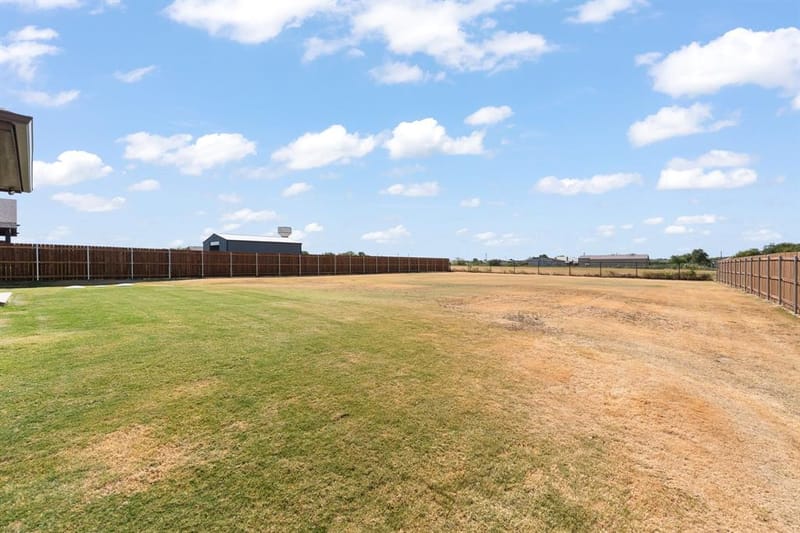 121 Tall Pine Drive, Godley TX 76044 - Photo 34