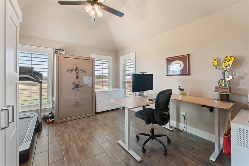 121 Tall Pine Drive, Godley TX 76044 - Photo 15