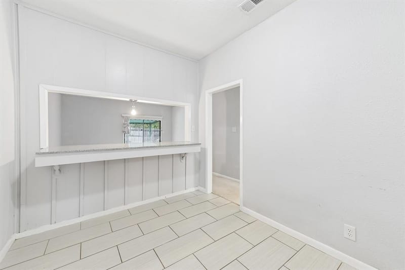 200 N Roe Street, White Settlement TX 76108 - Photo 8