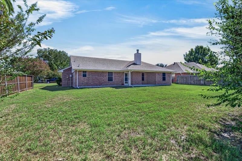 1204 S Bettie Street, Mabank TX 75147 - Photo 24