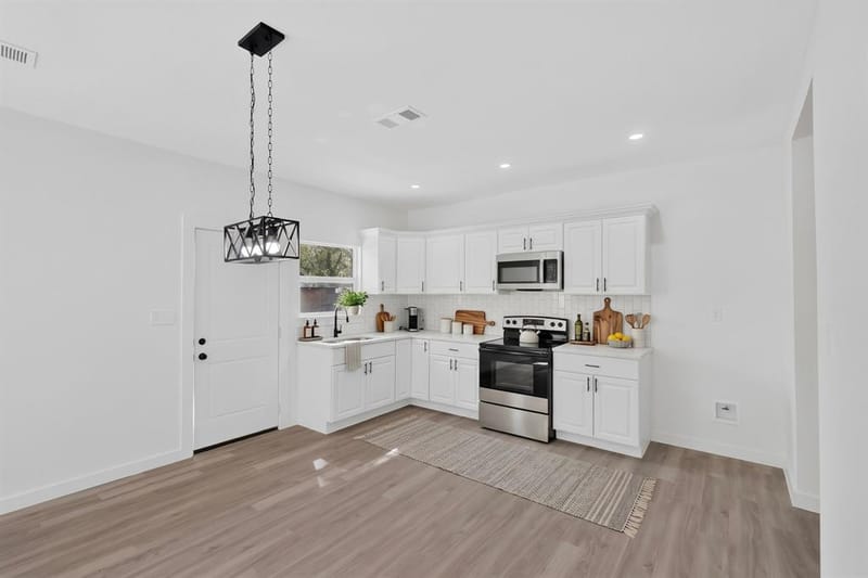 651 Ezekial Avenue, Dallas TX 75217 - Photo 16